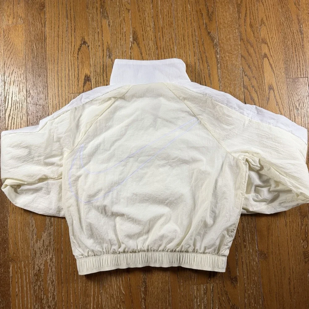 Nike NSW Woven‎ Track Jacket Girls Large Coconut Spring Lightweight Full Zip